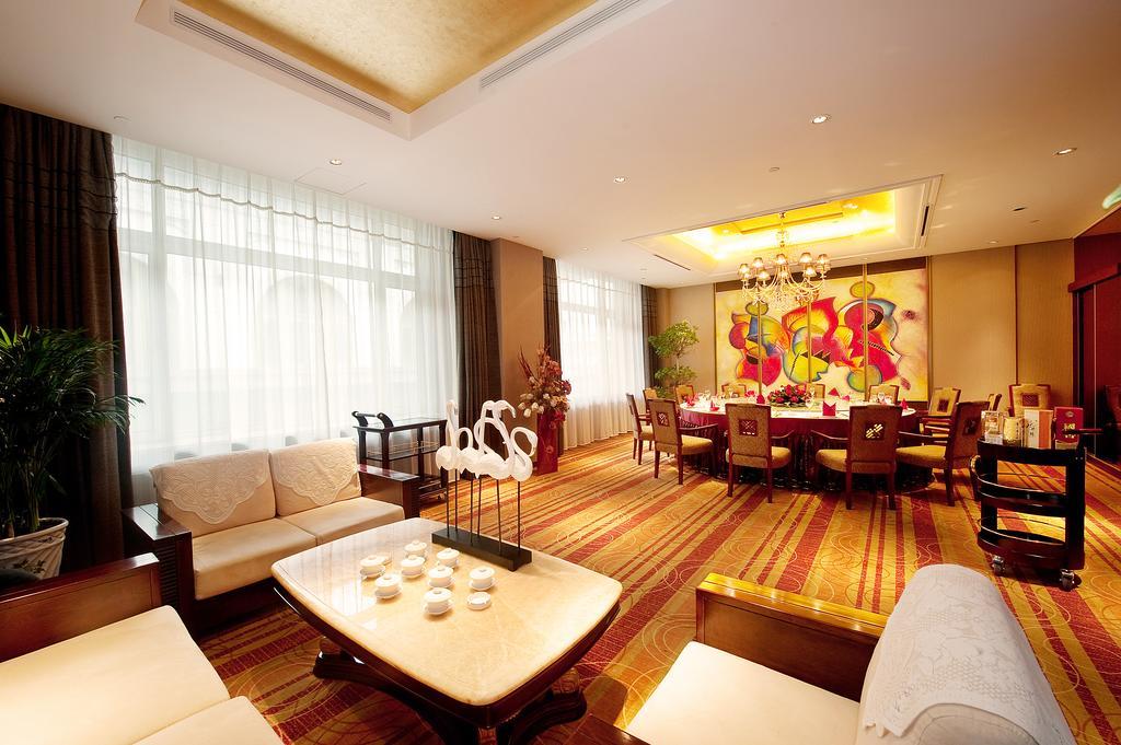 Jilin Province Hotel Чанчун Екстериор снимка
