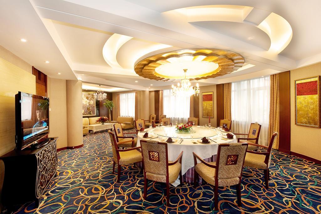 Jilin Province Hotel Чанчун Екстериор снимка