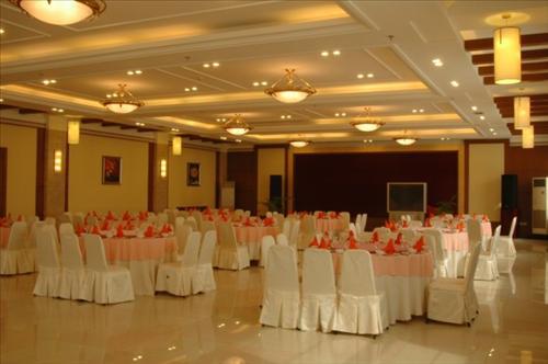 Jilin Province Hotel Чанчун Ресторант снимка